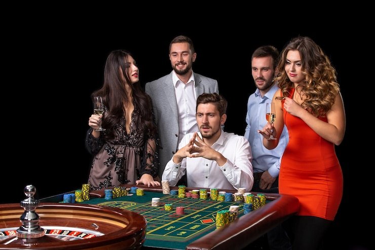 Antarmuka aplikasi batik slot dengan menu permainan dan taruhan olahraga